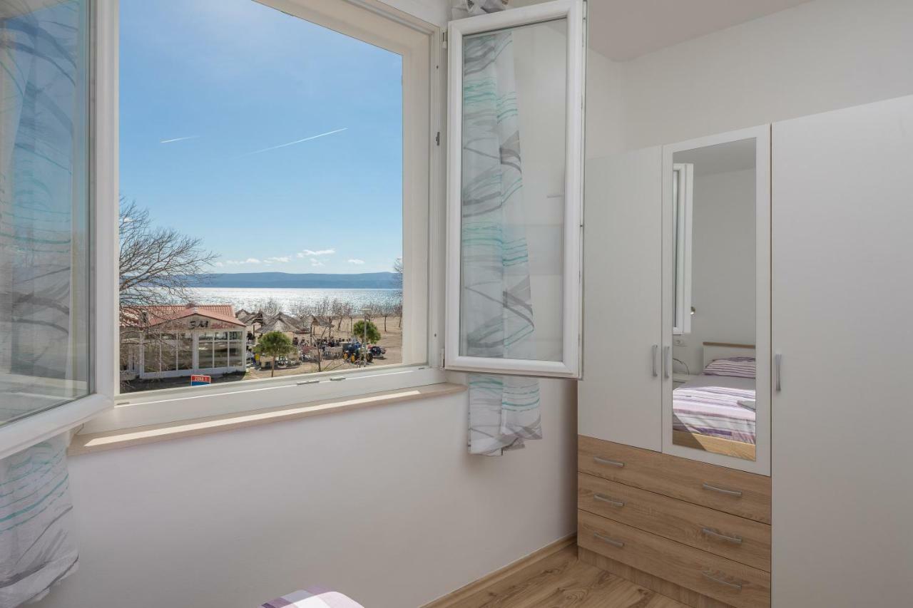Sandy Beach Apartment Omiš Eksteriør billede