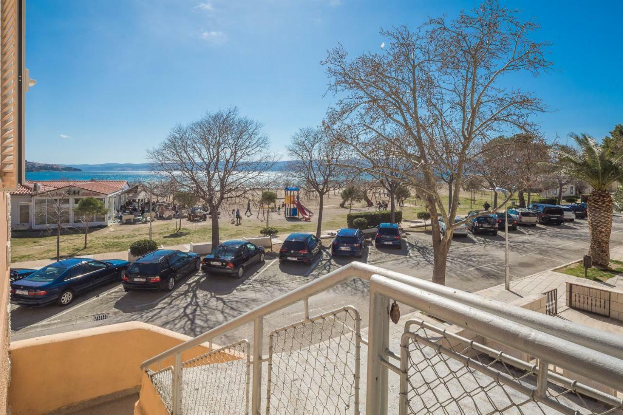 Sandy Beach Apartment Omiš Eksteriør billede