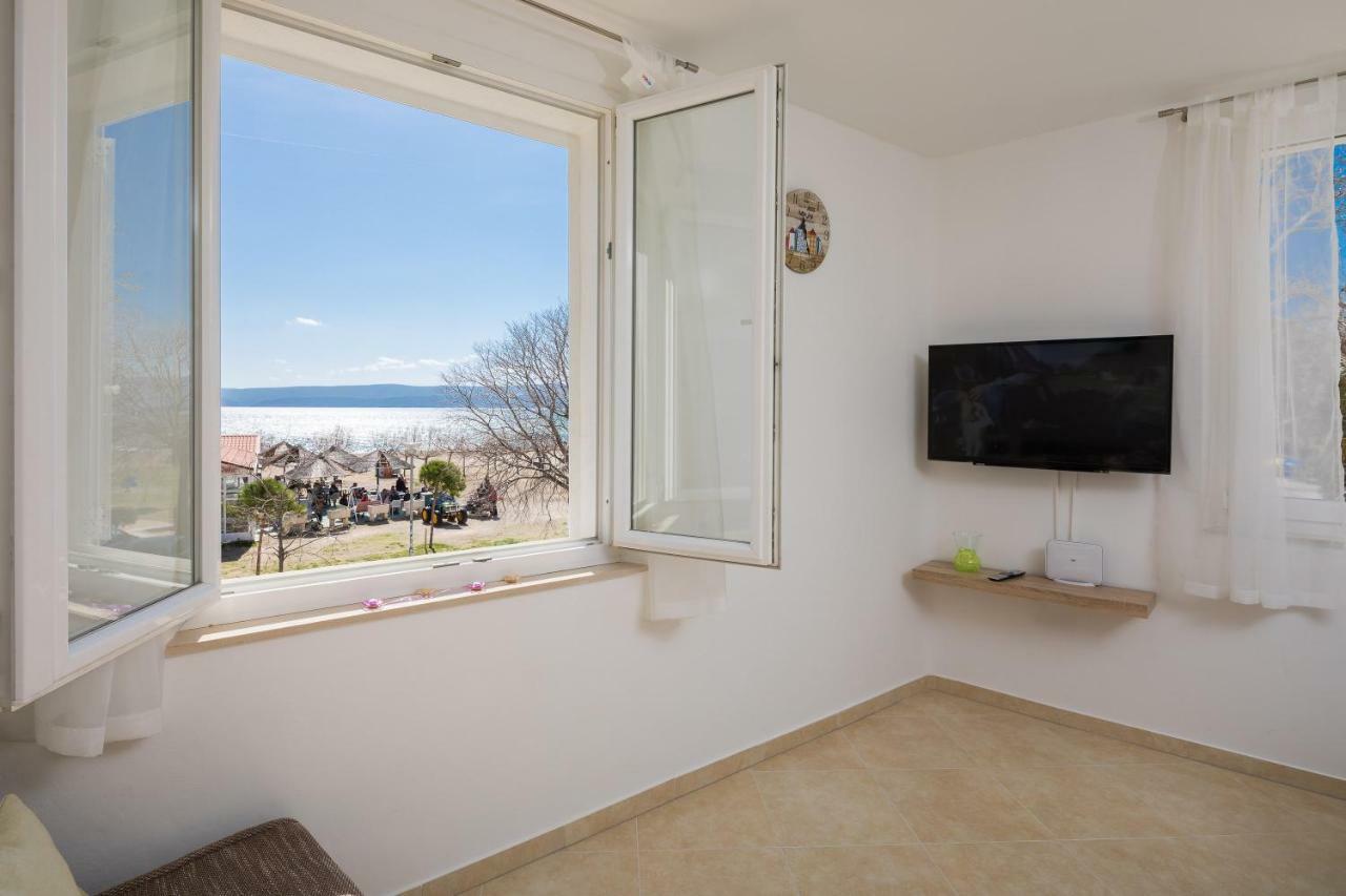 Sandy Beach Apartment Omiš Eksteriør billede